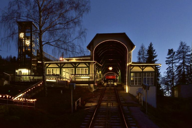Glittering lights on Lichtenhain summit station